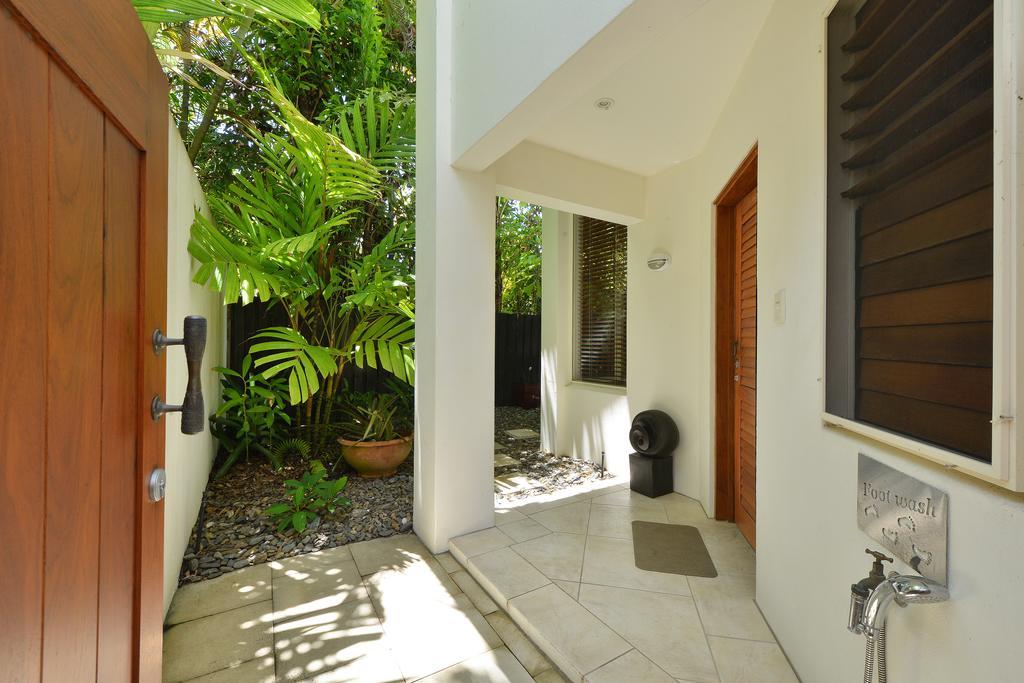 Villa Frangipani Port Douglas Exterior foto